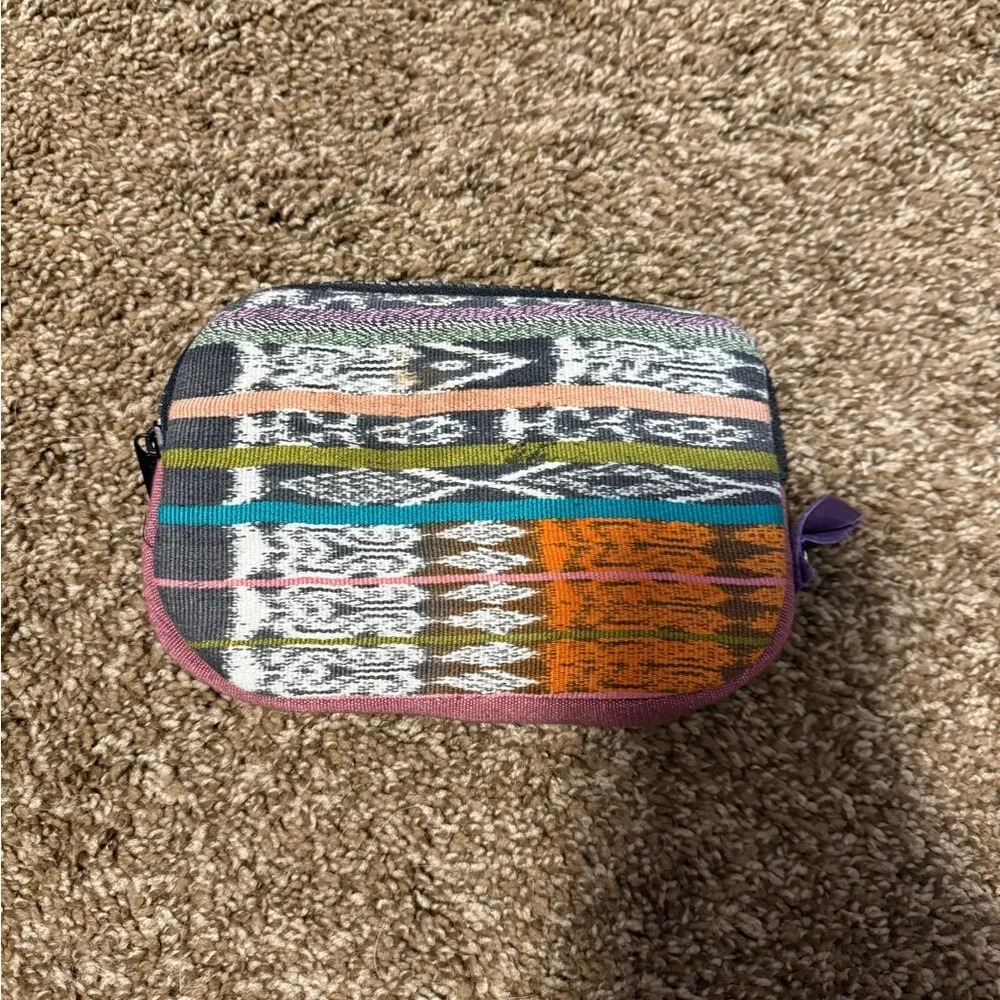 Colorful Patterned Women's Pouch - Picture 2 of 3